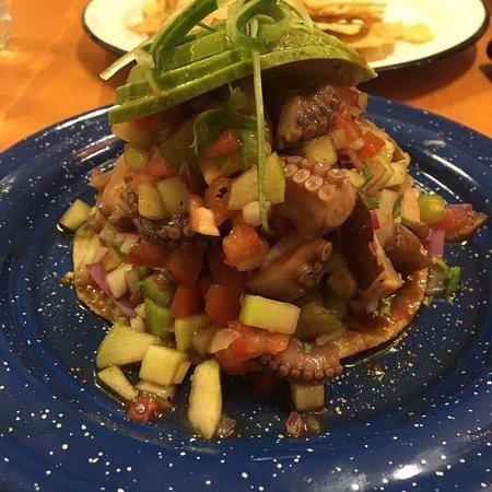 El Morro Seafood & Oyster Bar